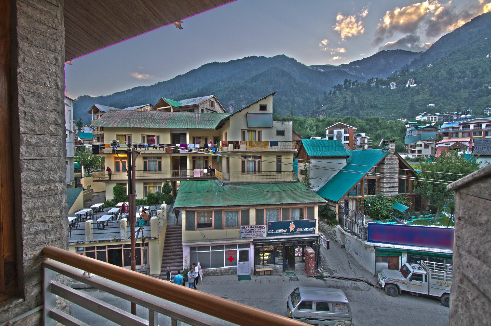 Sarthak Regency By M K Hospitality,Rangri, Manali,Hp,Just 1 Kms From Volvo Parking Hotel Exterior photo